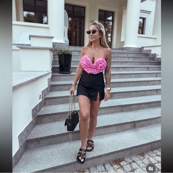 ZARA VOLUMINOUS HEART CROP TOP - Picture 10 of 16